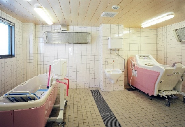 機械浴室
