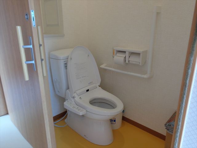 居室内トイレ