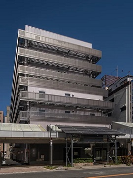 ロイヤルホーム吹田駅前