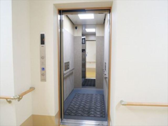 エレベーター