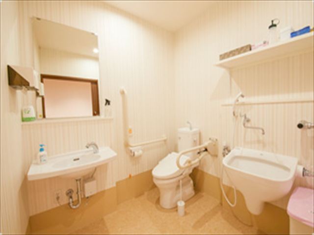 共用トイレ