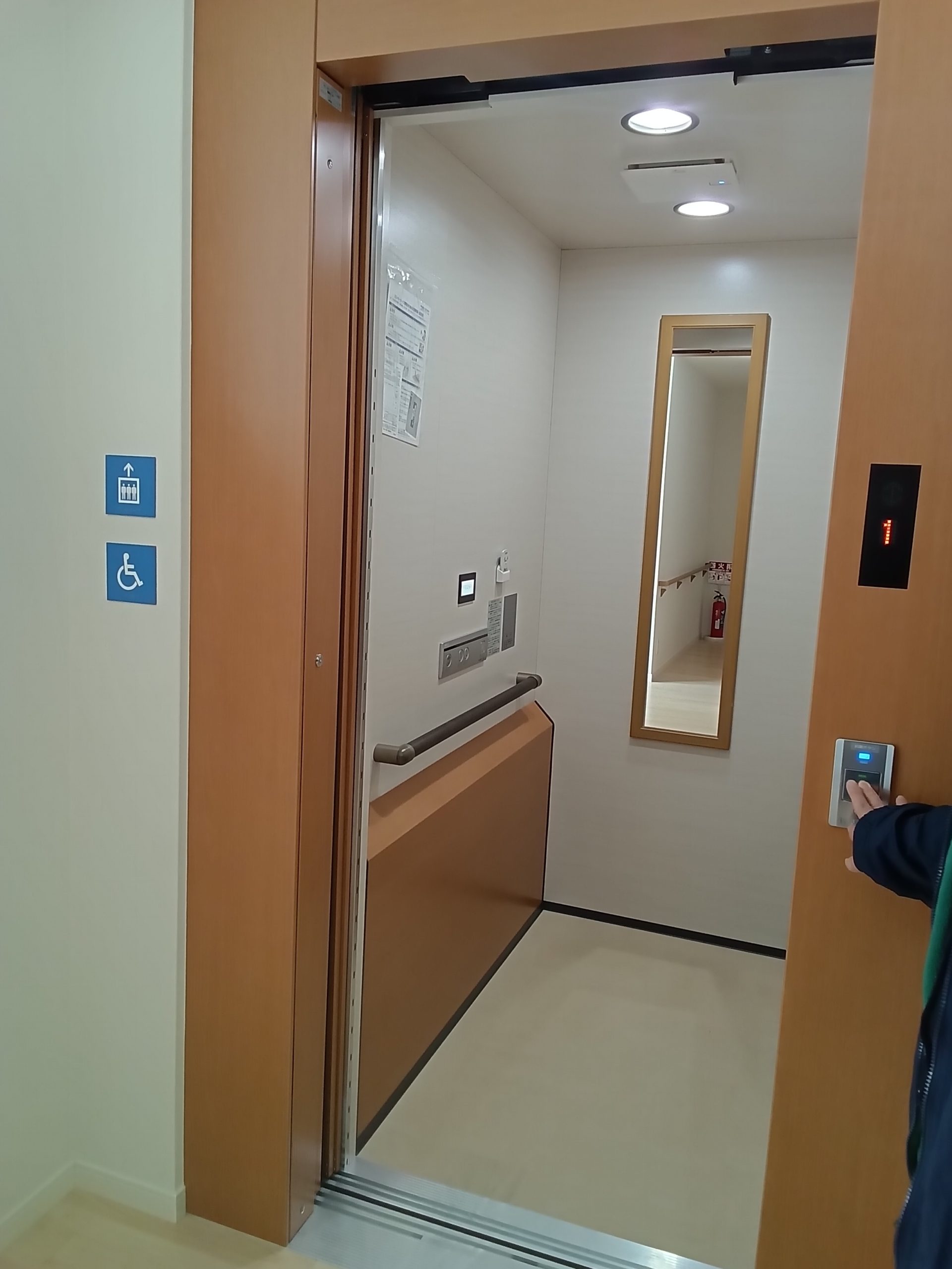 エレベーター